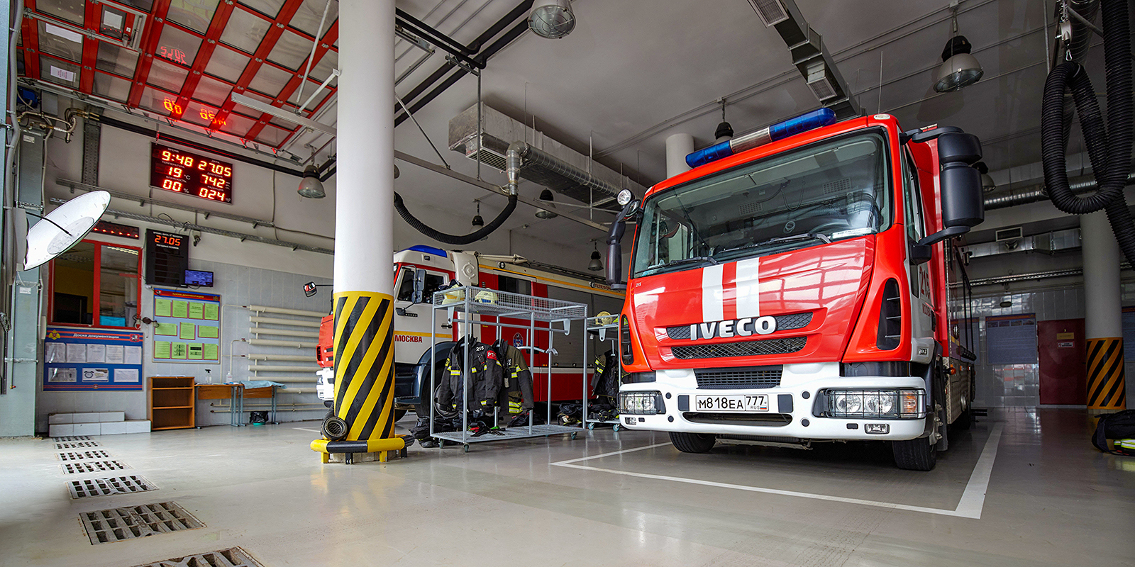 Город передал комплекс зданий в поселении Кленовском Пожарно-спасательному центру